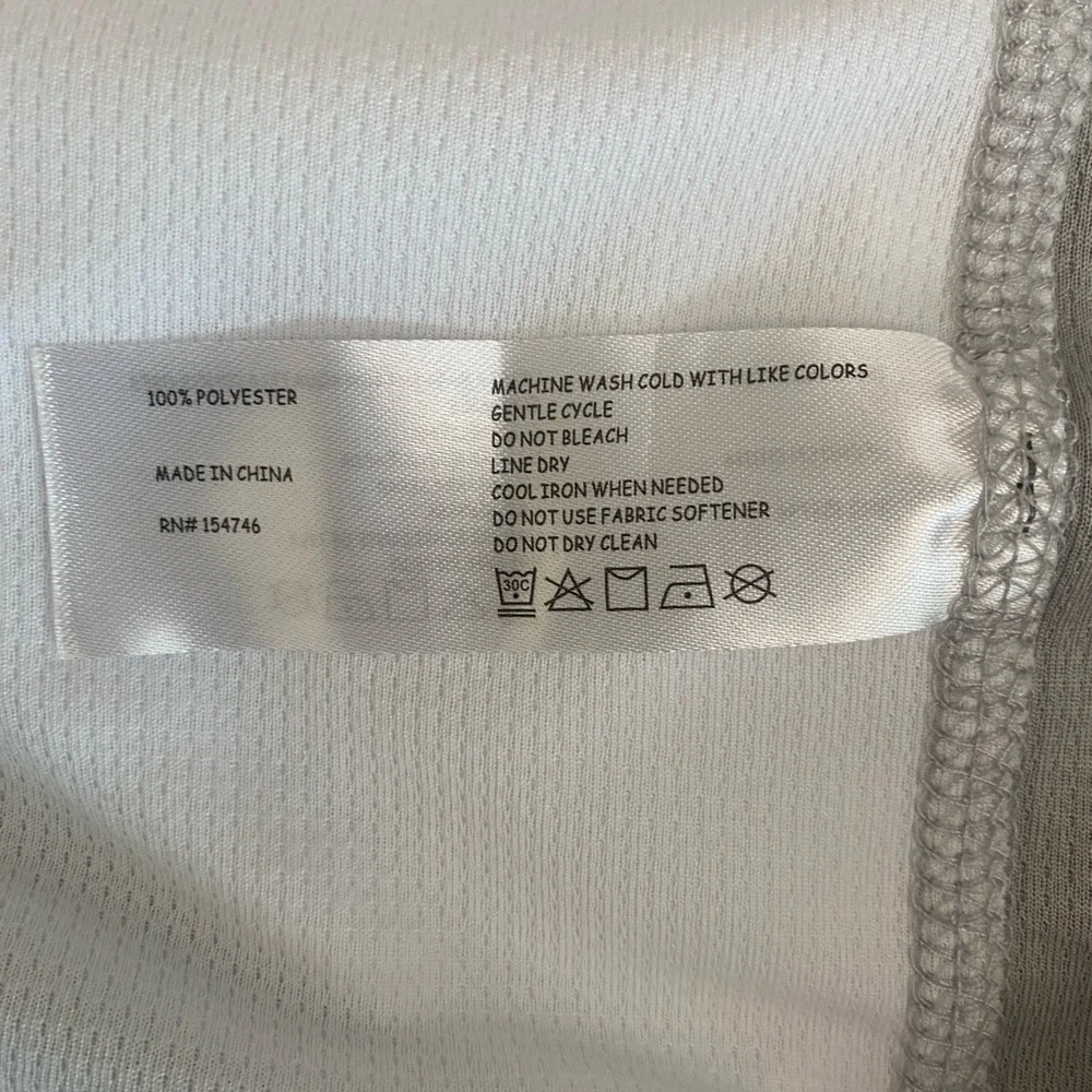 Mountain and Isles White and Gray Long Sleeve Shirt - Picture 5 of 6